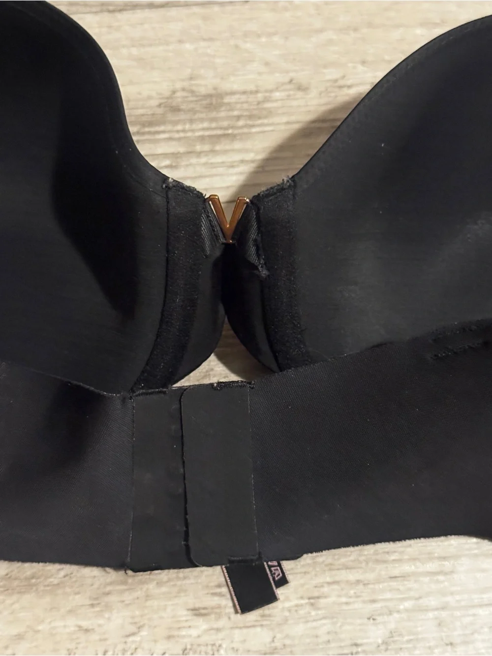 Victoria's Secret Black Strapless Bra 36DD